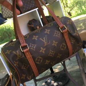 Louis Vuitton Papillon